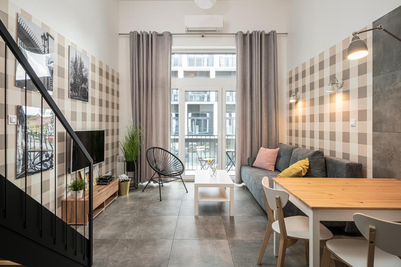 Rentplanet - Apartamenty Zarembowicza Wrocław Kültér fotó